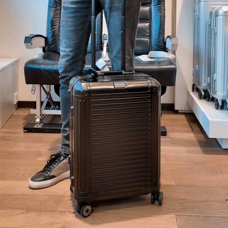 Travestie Next Alu Koffer schwarz