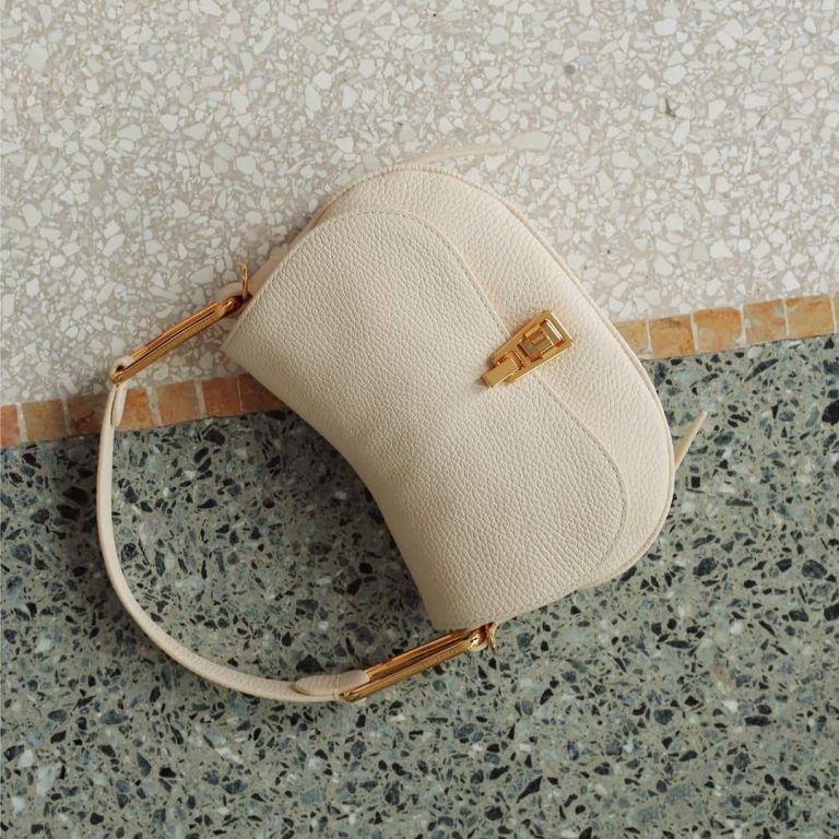 Coccinelle Handtasche Tasche Leder Magie Sand Beige Bonn