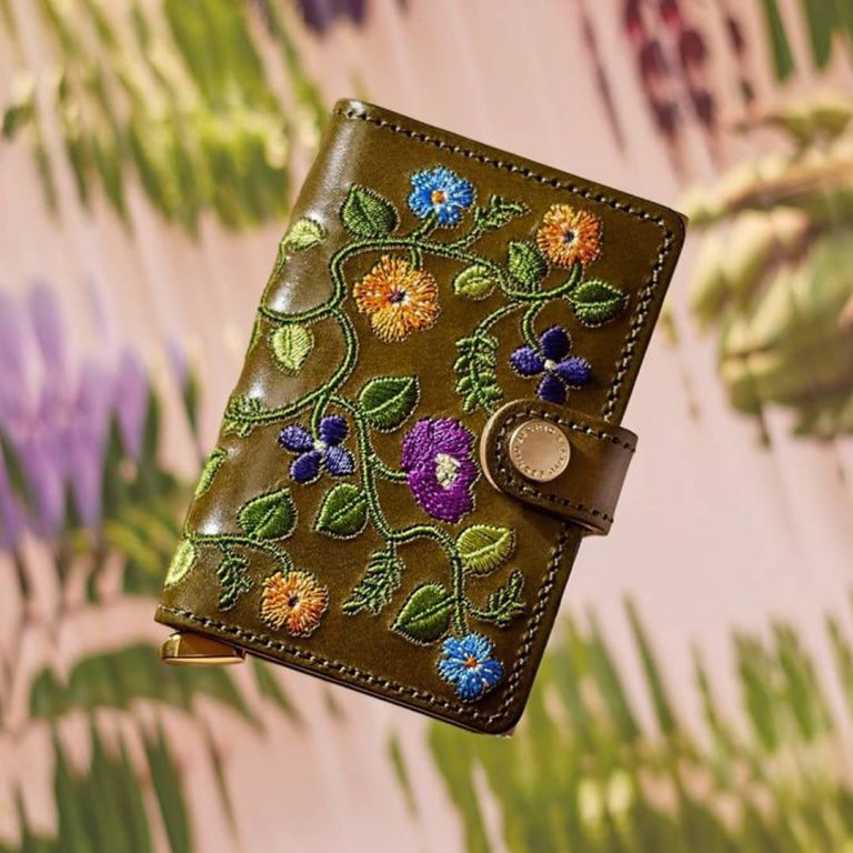 Florale Blumen Stickerei Secrid Leder Geldbörse Portemonnaie Harenberg Bonn