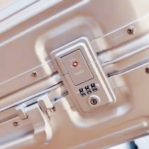 TSA Schloss Harenberg Bonn Travelite Alukoffer